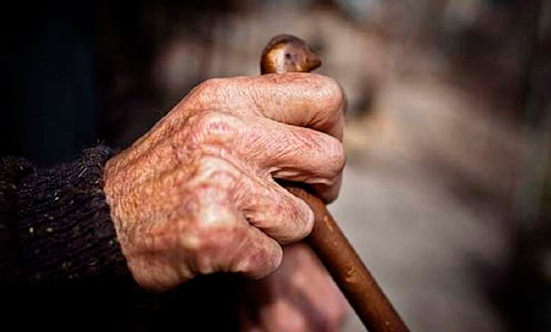La esperanza de vida sigue alargándose: la mujer vislumbra los 90