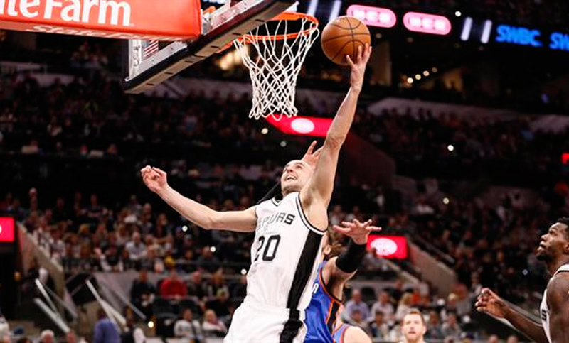 San Antonio visita a Detroit con Ginóbili a la cabeza