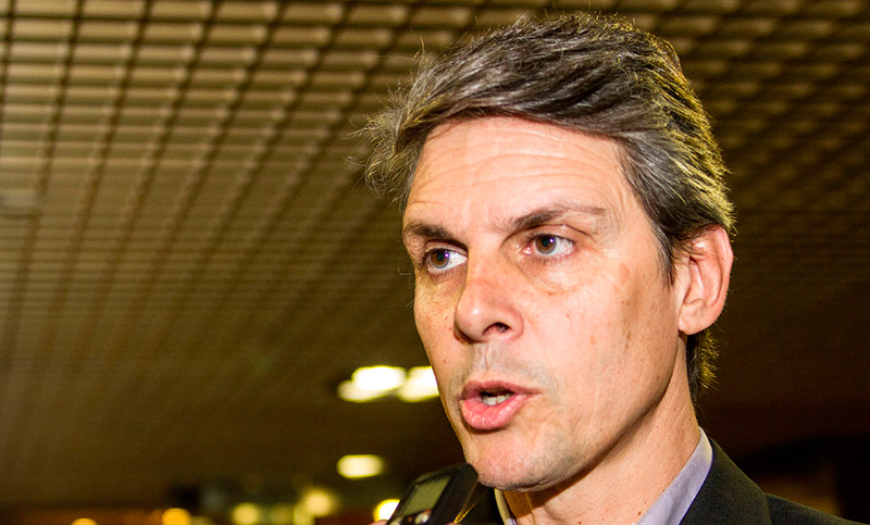 Grandinetti pidió que Aguad dé detalles del acuerdo con el correo