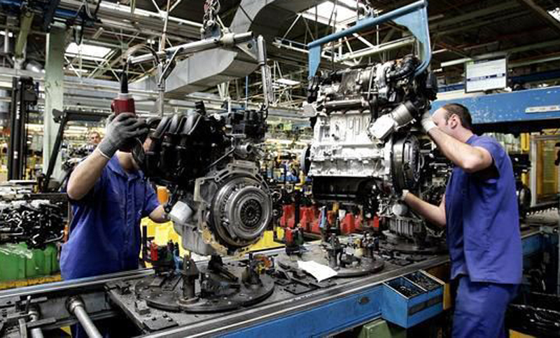 Producción industrial comenzó el año con baja del 6,4% interanual