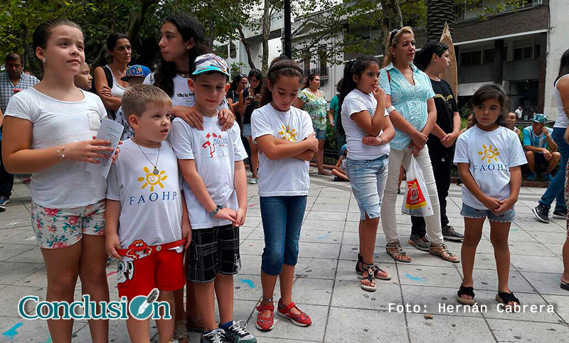 Día internacional contra el cáncer infantil: Rosario demostró su solidaridad