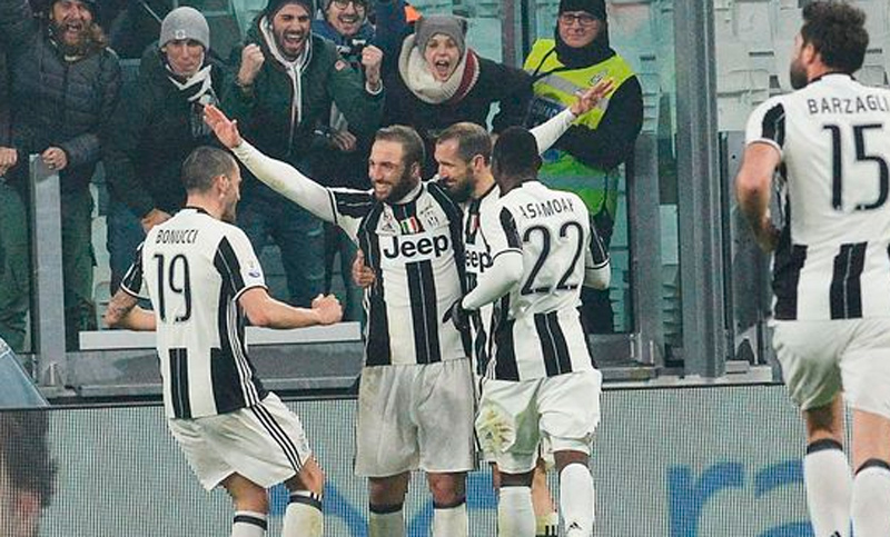 Con goles argentinos, Juventus derrotó a Napoli por Copa Italia