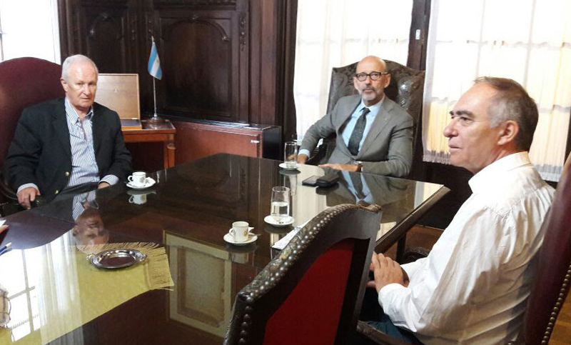 La UNR y la Defensoría del Pueblo estudian realizar investigaciones en conjunto