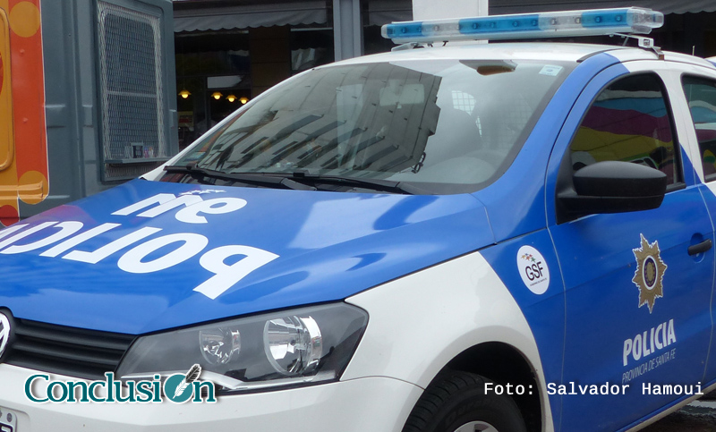 Sancionaron a dos agentes de la policía por tener sexo en un patrullero