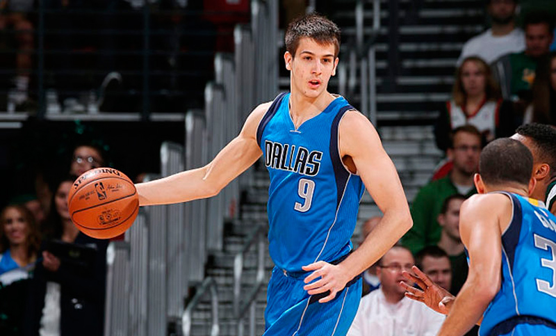 Poco aporte de Brussino en la victoria de los Mavericks