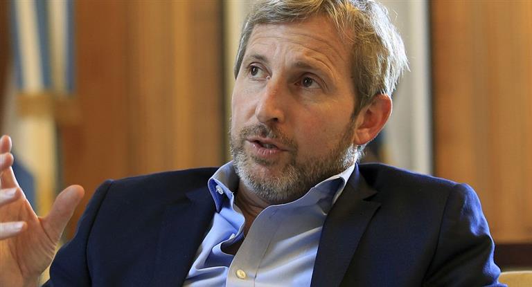 «El Gobierno tiene que tratar de cometer cada vez menos errores»