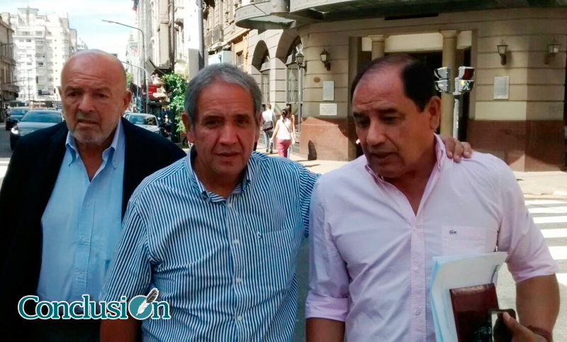 Bancarios contra al Gobierno y las cámaras: «El paro está ratificado»