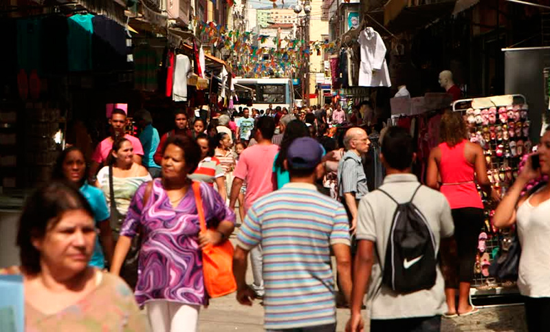 Por la crisis económica, más de 4.500 comercios cerraron en Río de Janeiro