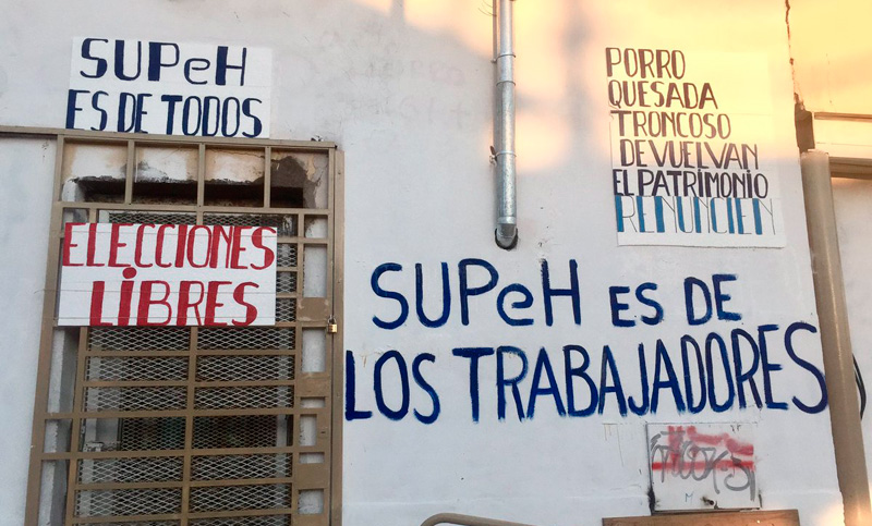 Trabajadores petroleros luchan para no volver a los años ’90