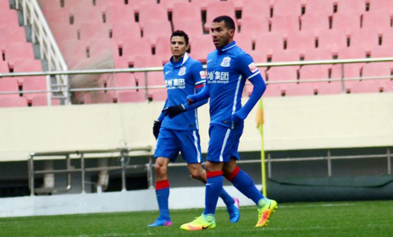 Carlos Tevez marcó su primer gol en Shangai Shenhua