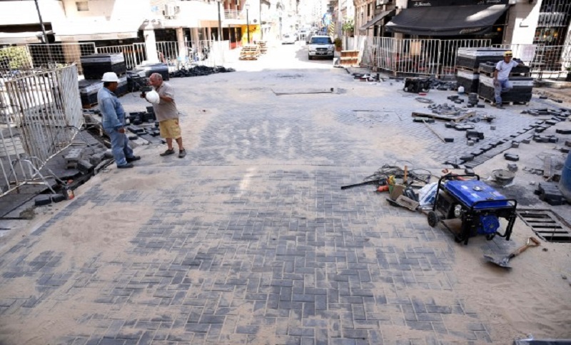 Se rehabilita el tránsito por calle Mendoza a la altura del teatro El Círculo
