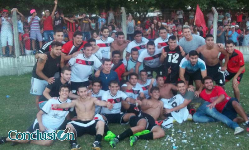 Unión de Álvarez ganó un partido increíble y jugará la final con Central