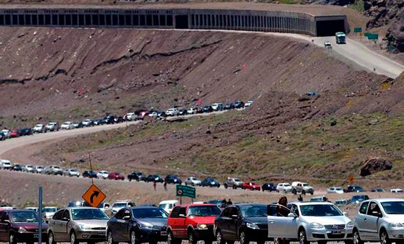 Provincias preocupadas por fuga de turismo a países limítrofes