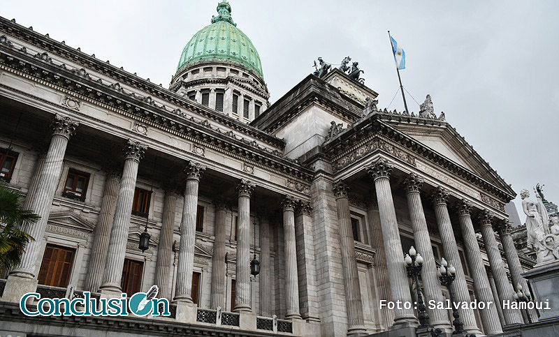 Diputados y senadores tendrán un salario mínimo de más de 90 mil pesos