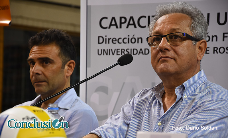 «La función del técnico es simplificarle el trabajo a los jugadores, no hacerlo complejo»