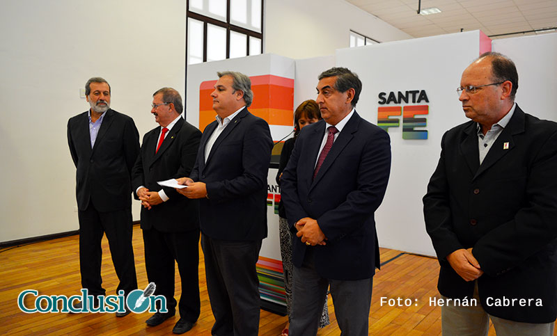 Se entregaron aportes a Bomberos Voluntarios de la Región 4