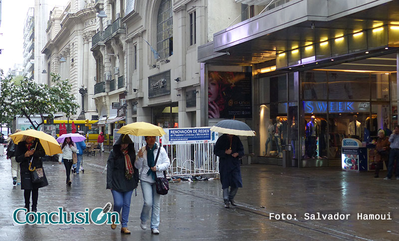 Fuertes tormentas con ráfagas y ocasional caída de granizo azotan la zona sur de la provincia