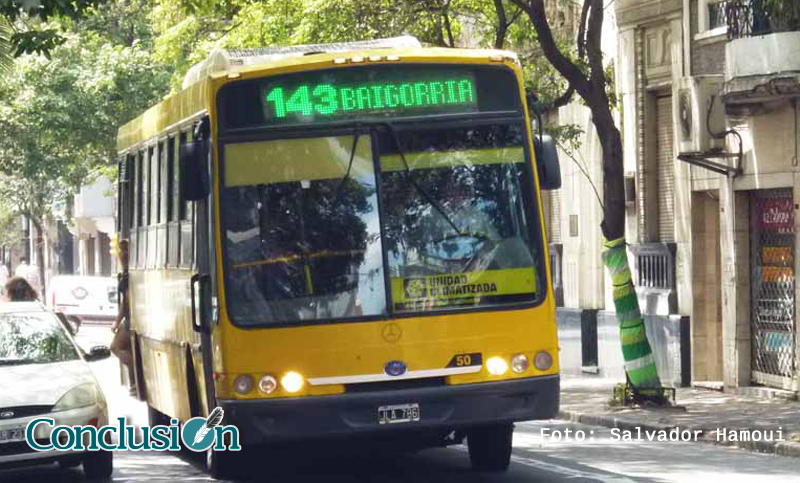 Brutal ataque a un chofer de colectivo de la empresa Rosario Bus