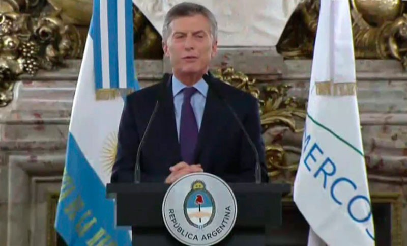 Macri: «Cuanto más viajo, más me convenzo que este es el camino»