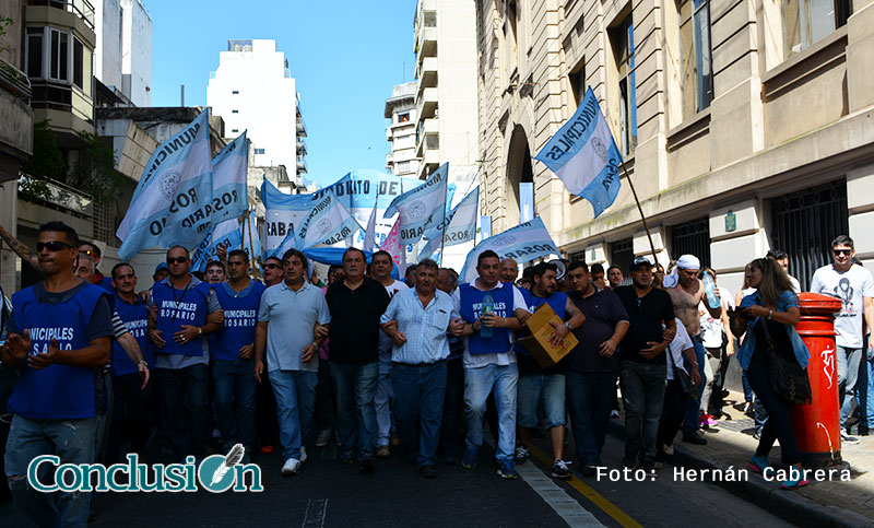 Antonio Ratner: «Acá no hay lugar para mesas, acá hay lugar para pelear»