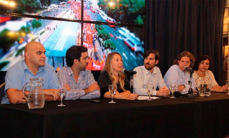 El PTS lanzó precandidaturas de Del Caño y Bregman a diputados