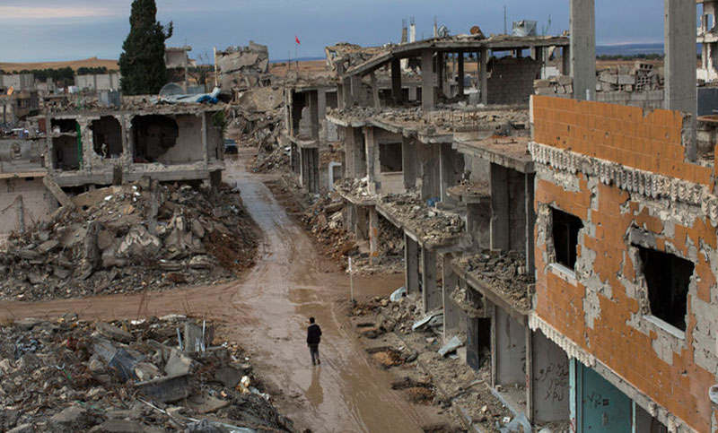 Al menos dieciséis muertos en un ataque aéreo contra una prisión en Siria