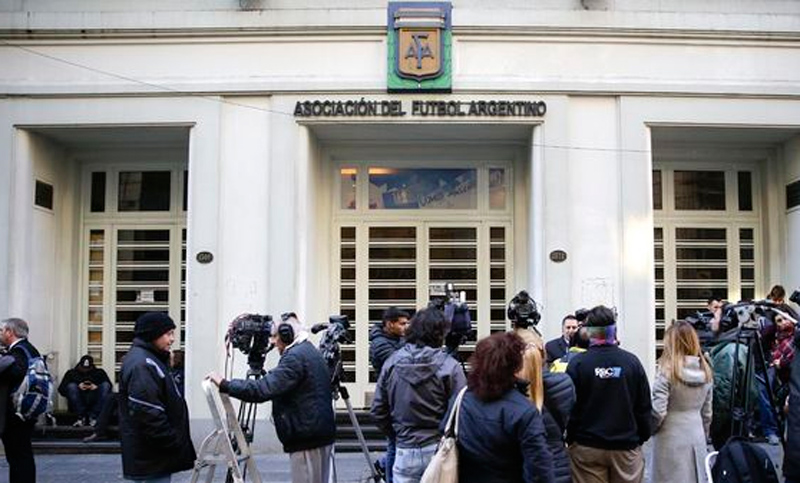 Se decide la vuelta al fútbol en el Ministerio de Trabajo