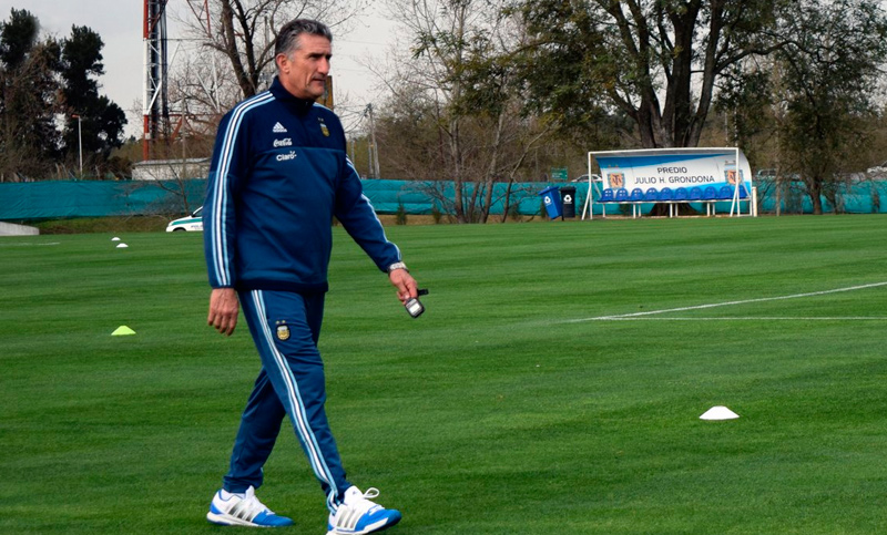 Se reencuentra la selección argentina, a la espera del partido contra Chile