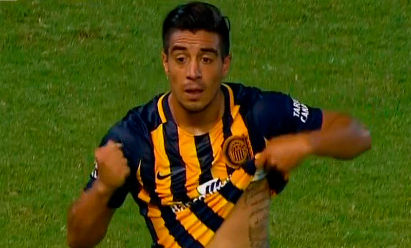 Camacho, el goleador del equipo, terminó salvando una pobre presentación canalla ante Quilmes