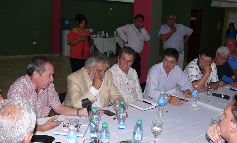 Gobierno provincial y referentes del sector de la carne van a trabajar unidos