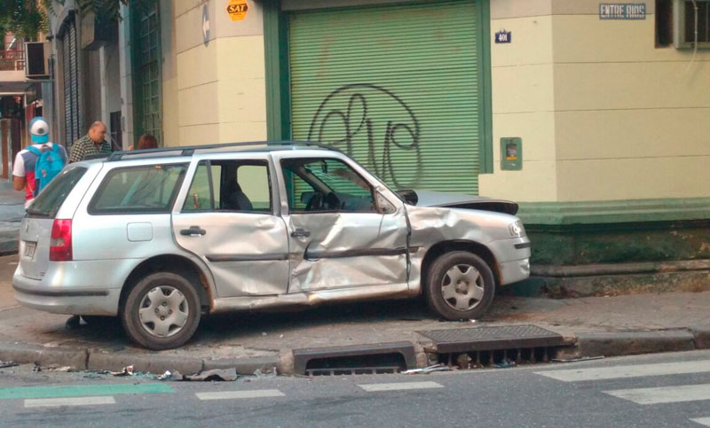 Choque sin heridos en pleno centro de la ciudad