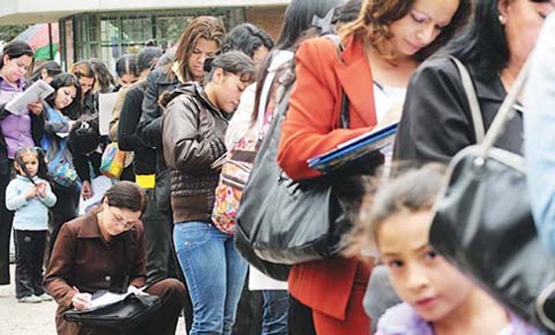 Según el Indec, las mujeres jóvenes son las más afectadas por el desempleo