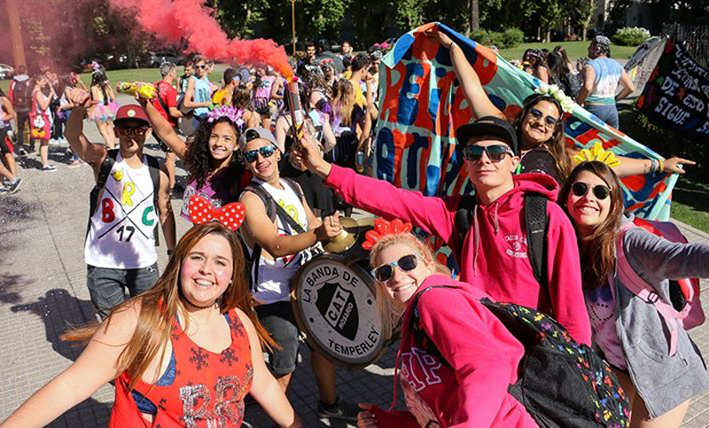 Controlan salones de fiestas por festejos de alumnos de 5º año