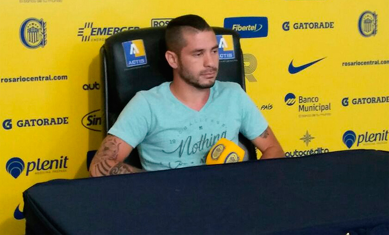 Fernández: “Es triste si tienen que jugar juveniles”