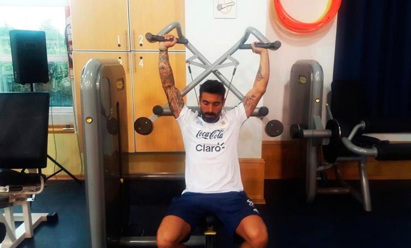 El Pocho Lavezzi se entrenó en solitario de cara a las Eliminatorias