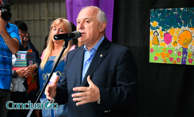 Lifschitz presentó un proyecto para mejorar el transporte público interurbano