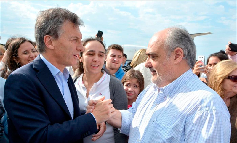 Macri intenta blindar a Colombi, salpicado por escándalo narco
