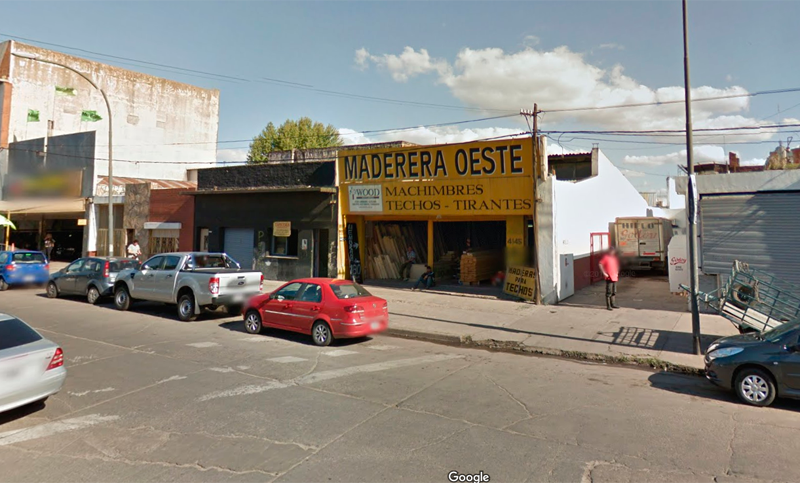 Asaltaron una maderera y al irse le dispararon a una persona