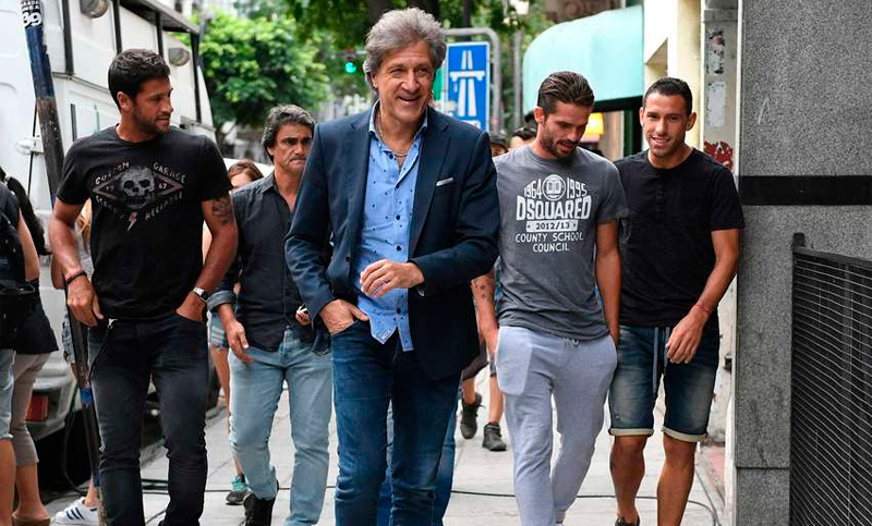 Marchi se reúne en Rosario con jugadores y dirigentes de Newell’s