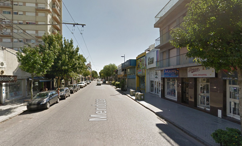 Detenido tras romper vidrieras de comercios para robar mercaderías