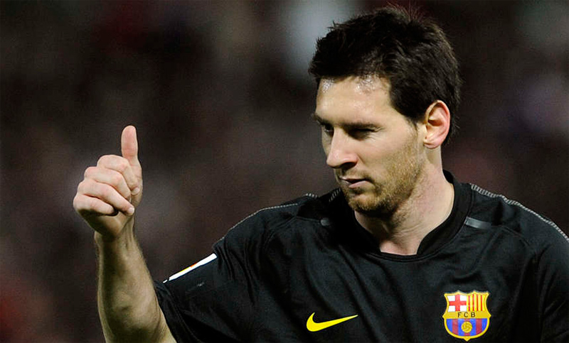 Dos rosarinos, entre los cinco futbolistas mejores pagos del mundo