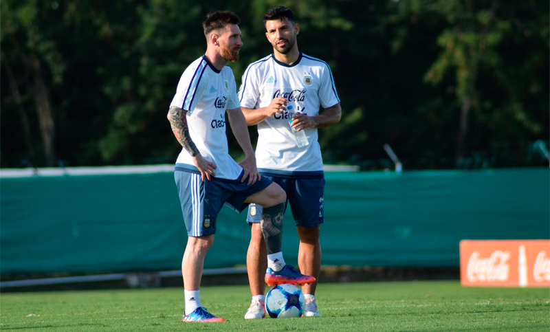 Llegó Messi y Argentina se prepara para enfrentar a Chile
