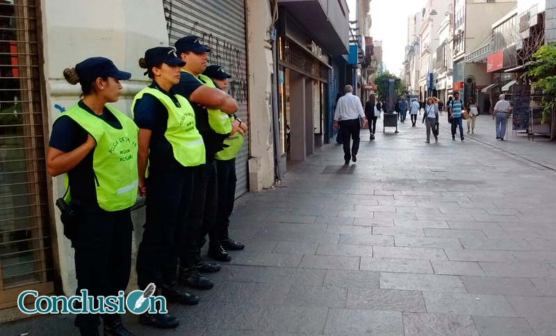 Día del Tabajador Municipal: sin inspección y con operativo para controlar a los manteros