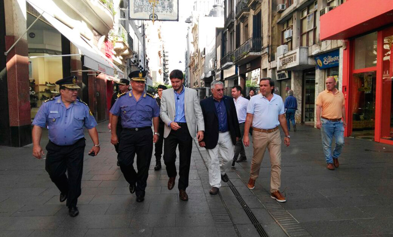 Diab: «Es un día histórico ver que no hay vendedores ambulantes en la peatonal»