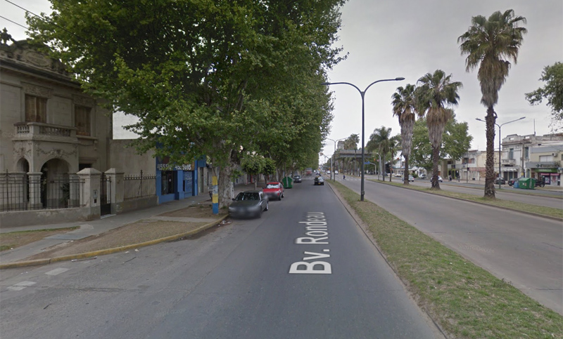 Mataron frente a su hijo al dueño de una pizzería tras resistirse a un robo