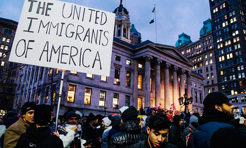 El veto migratorio revisado de Trump sufrió su primer revés legal
