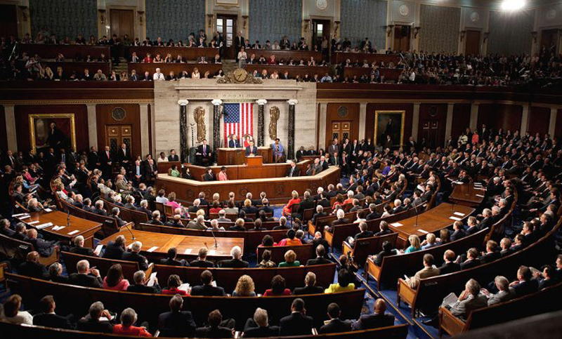 EE.UU: la pólémica reforma de salud de Trump avanza en el Congreso