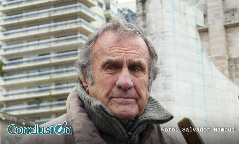 «A Macri le ataron un paquete con moño rosado, una bomba para que vuele»
