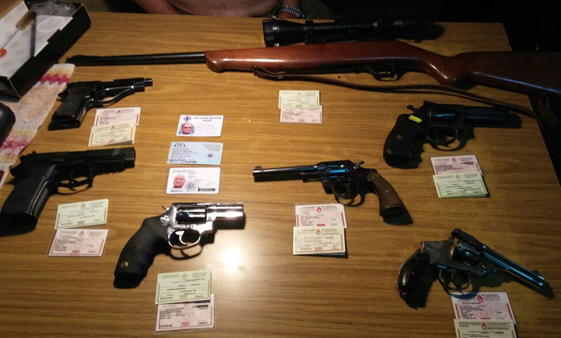 Detenido y secuestro de armas tras denuncia por amenazas