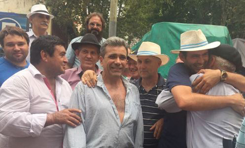 Productores yerbateros llegaron a acuerdo y levantan protesta en Posadas